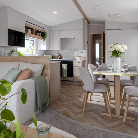 2026 Burgundy Dining