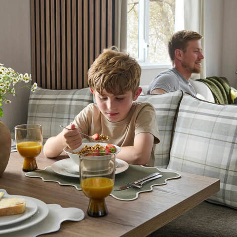 Morlaix Kitchen Table