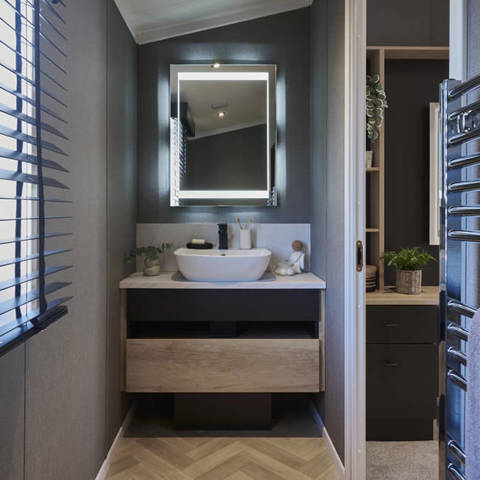 Toronto Urban En Suite