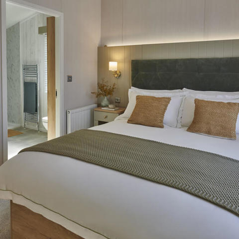 Toronto Country Master Bedroom