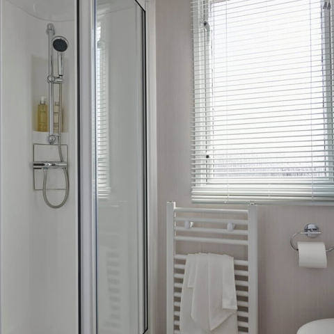 Loire Shower