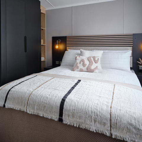 Bordeaux Urban Master Bedroom