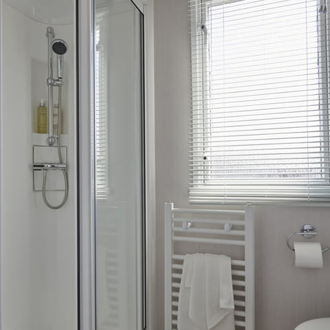 Loire Shower