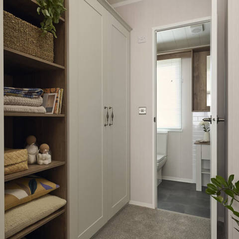 Edmonton Main Bedroom Storage