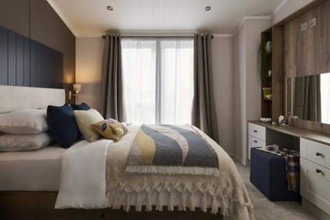 Edmonton Townhouse Main Bedroom
