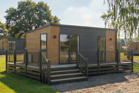 Alizee Exterior